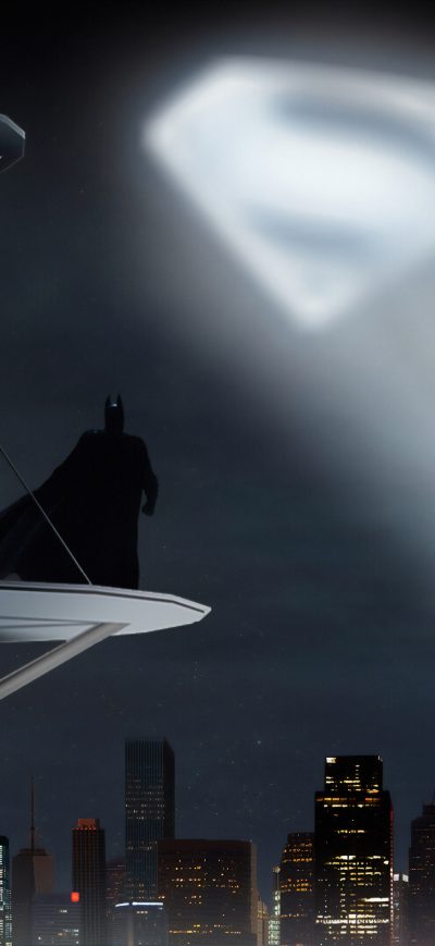 Fond d'écran iPhone Batman Looking Up Superman Logo