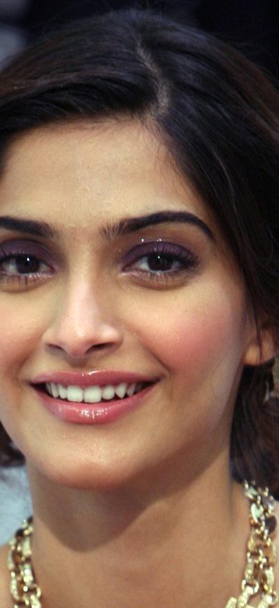 Fond d'écran iPhone Sonam Kapoor 2016