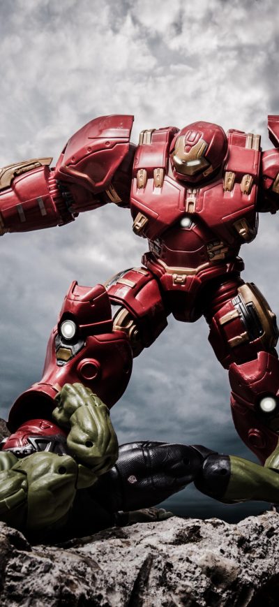 Fond d'écran iPhone Ironman Hulkbuster Vs The Hulk