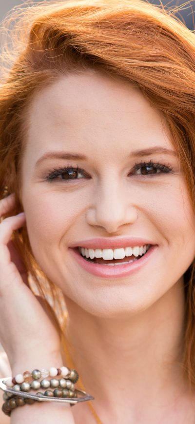 Fond d'écran iPhone Madelaine Petsch 2018