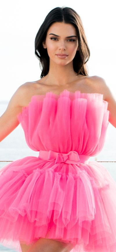 Fond d'écran iPhone Kendall Jenner AmfAR Cannes Gala Photoshoot 2019 4k