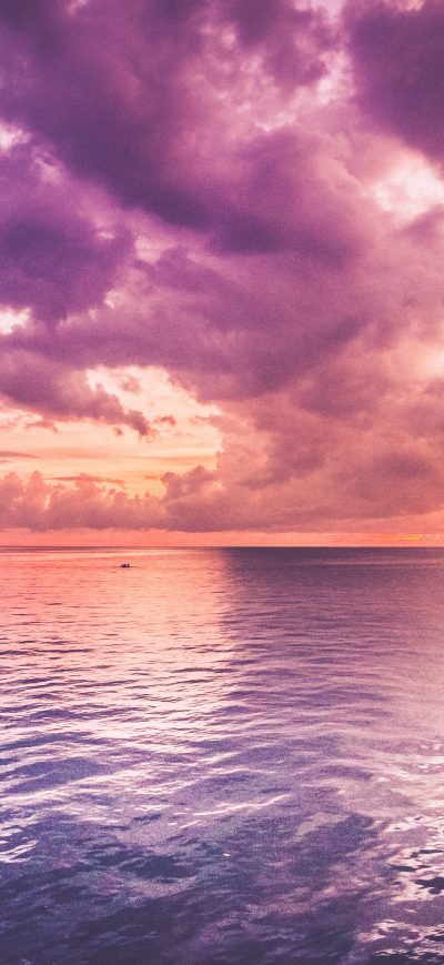 Fond d'écran iPhone Beautiful Purple Sea And Pink Horizon Sunrise