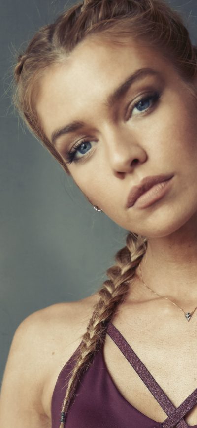 Fond d'écran iPhone Stella Maxwell W Magazine 5k