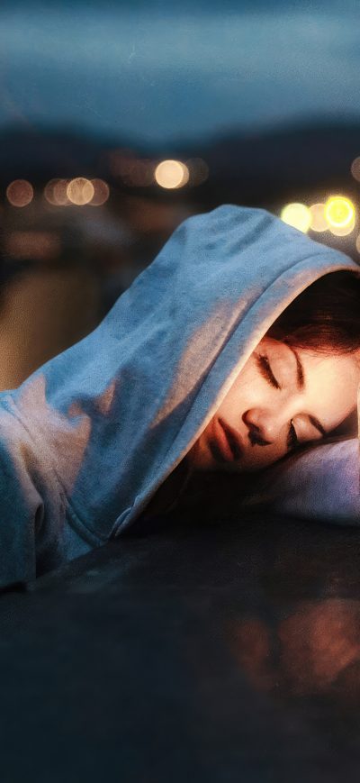 Fond d'écran iPhone Delaia Gonzalez Light 4k