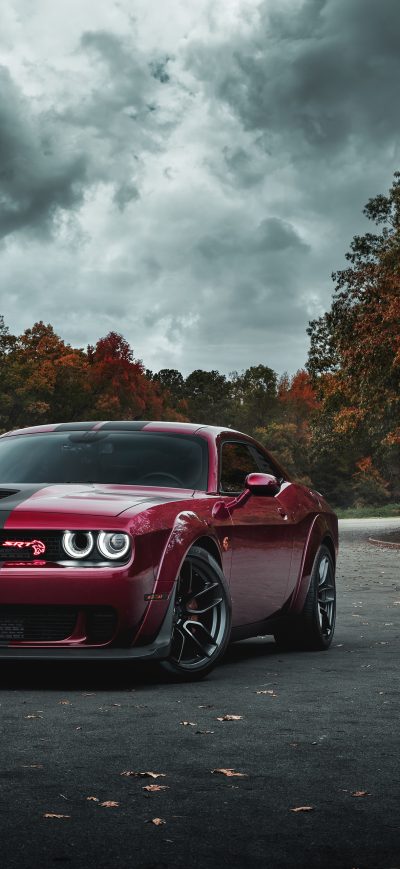 Fond d'écran iPhone Dodge Challenger SRT Hellcat Widebody Front Look 4k