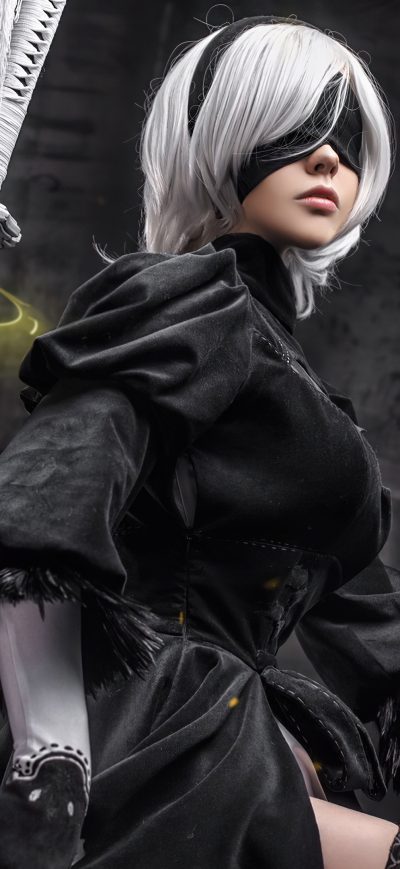 Fond d'écran iPhone 2B Nier Automata Cosplay Girl