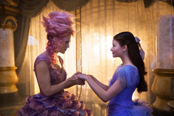 The Nutcracker And The Four Realms 2018 Mackenzie Foy And Keira Knightley
