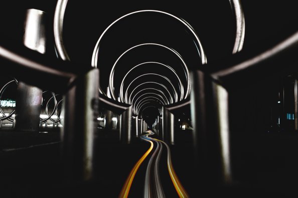 Long Exposure Circles Tunnel 5k
