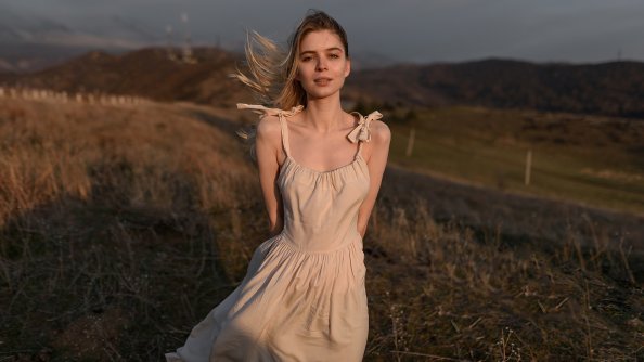 Women Model Landscape White Dress Countryside 4k
