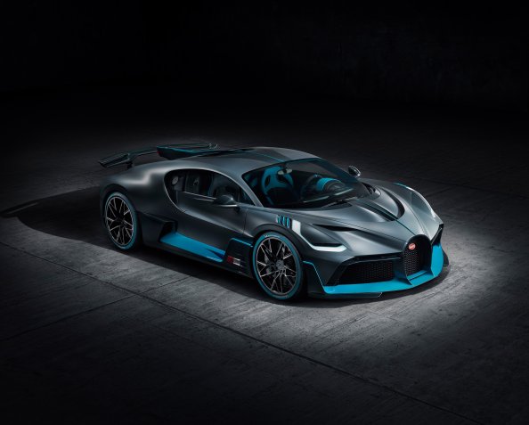 Bugatti Divo 2018 Front