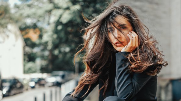 Evgeniya Prolight Model Hairs On Face