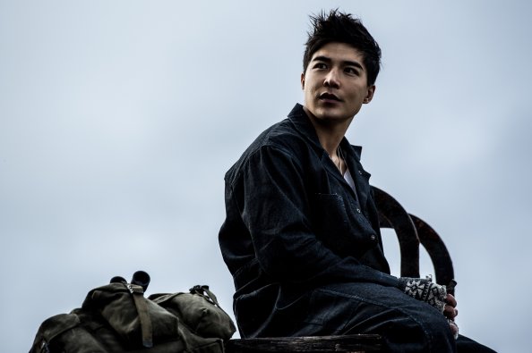 Ludi Lin As Zack In The Power Rangers Movie