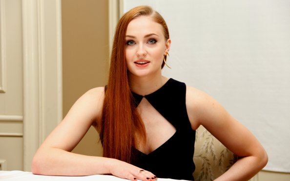 Sophie Turner HD