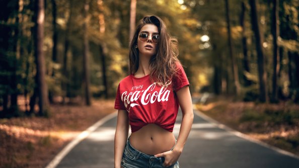 Girl Sunglasses Coca Cola Dress 4k
