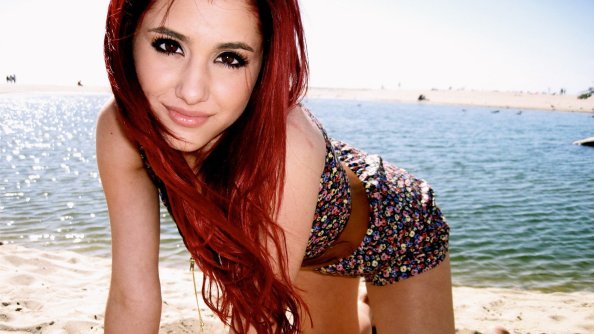 Ariana Grande Red Hairs 2
