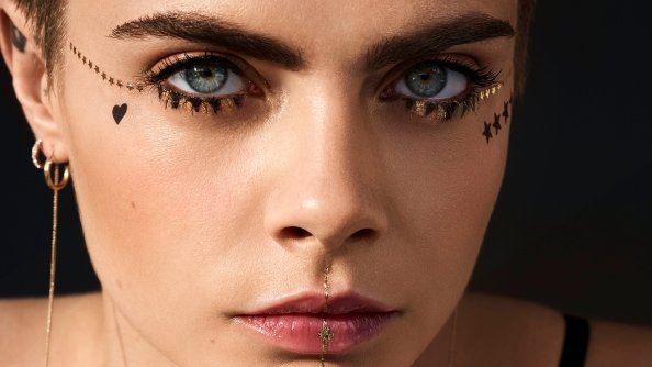 Cara Delevingne Rimel
