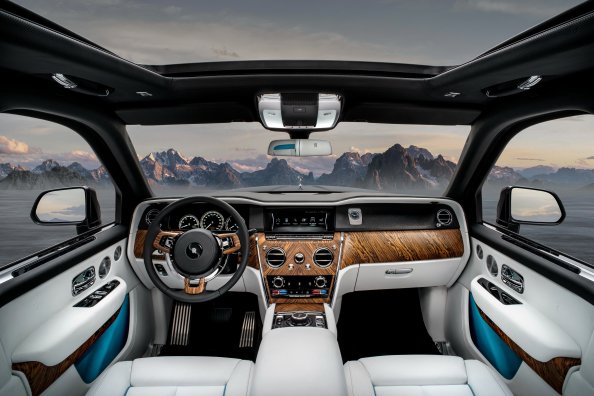 Rolls Royce Cullinan Interior