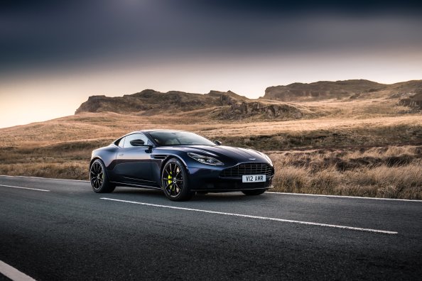 Aston Martin DB11 AMR 2018