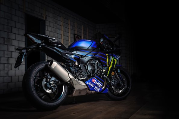 Yamaha R1 Valentino Rossi 5k