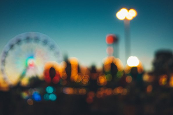 Amusement Park Blur 5k
