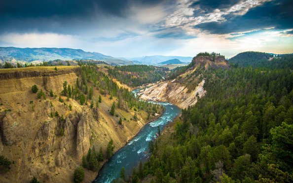 Grand Canyon Of The Yellowstone