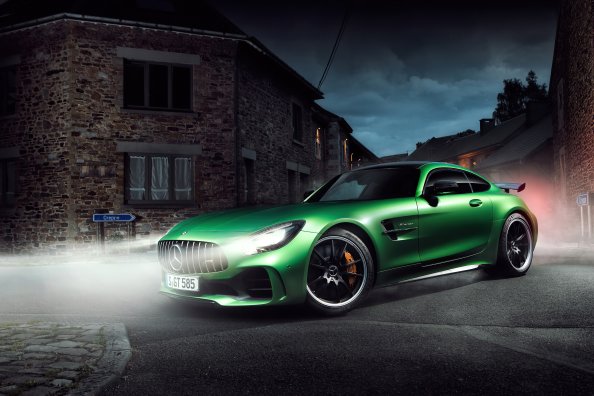 Mercedes Benz AMG GT R Night