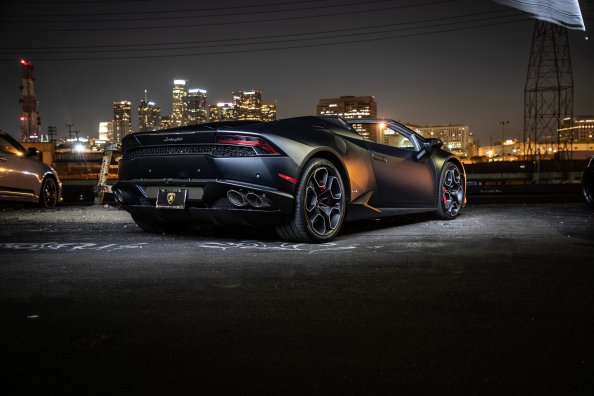 Huracan Rear 8k
