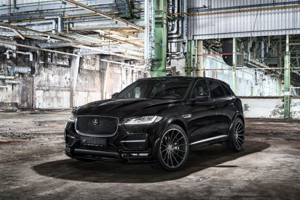 Jaguar F Pace