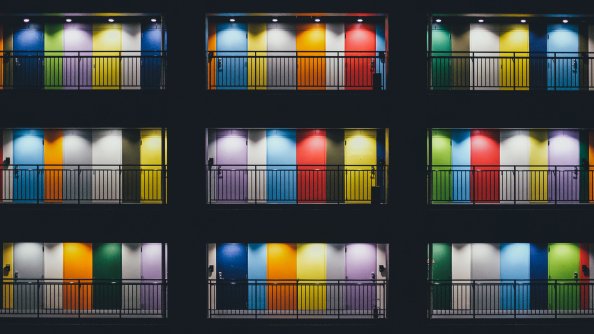 Colorful Balcon Symmetry 4k