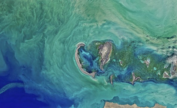 Caspian Sea 8k