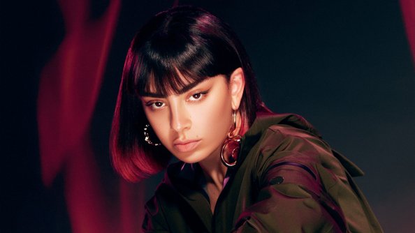 Charli Xcx L Officiel Photoshoot