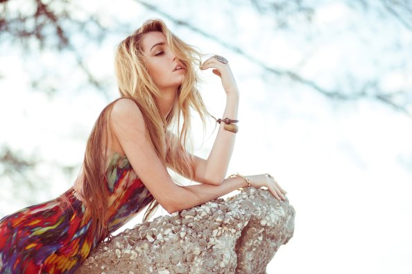 Kristina Hoock Model 4k