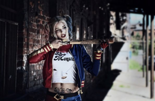 Harley Quinn Cosplays
