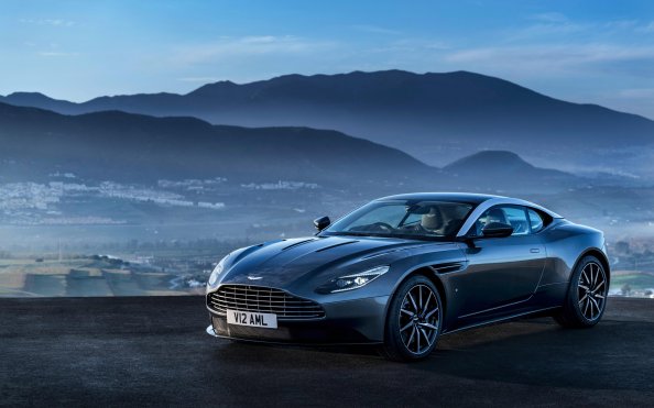 Aston Martin DB11