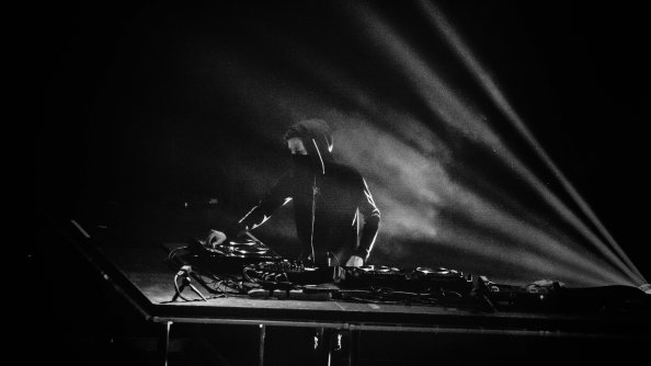 Alan Walker Dj Monochrome 4k