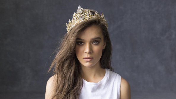 Hailee Steinfeld In 2018