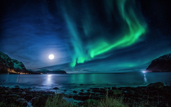 Aurora Borealis Moon Night