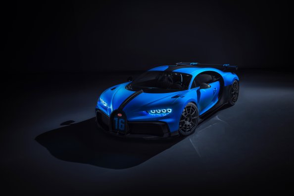 Bugatti Chiron Pur Sport 2020