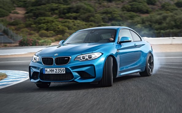BMW M2 Drift Race Tracks
