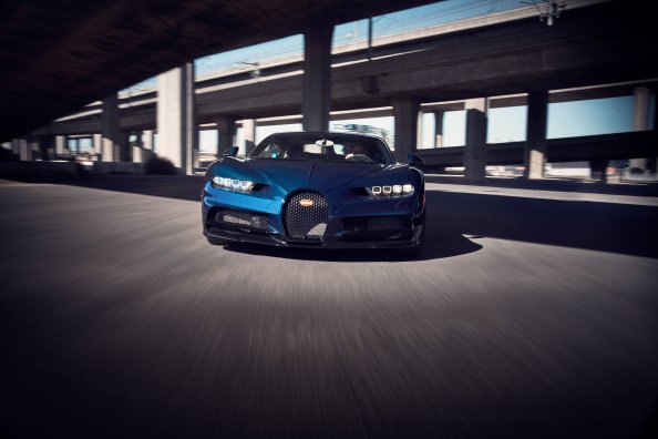 2021 Bugatti Chiron Pur Sport 8k