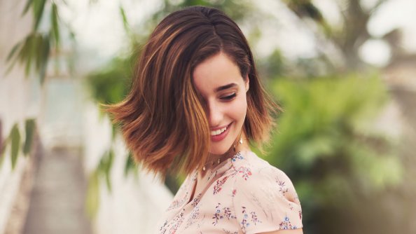 Holly Earl Smiling 2021
