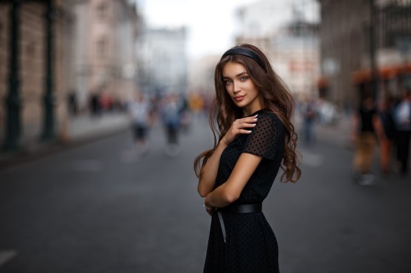 Brunette Girl Depth Of Field
