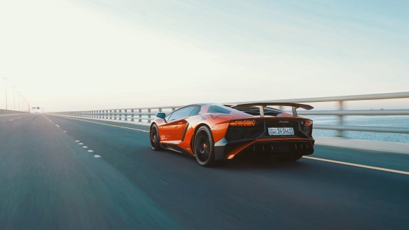 Lambo Aventador On Expressway 4k