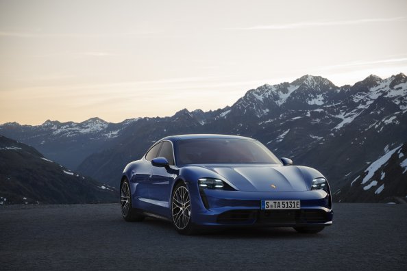 Porsche Taycan Turbo 2019