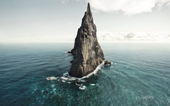 Pyramid Australia Sea