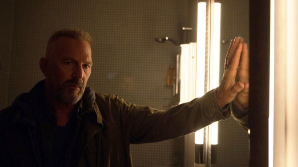 Kevin Costner In Criminal Movie