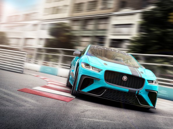 Jaguar I Pace Etrophy