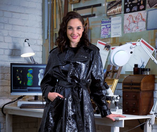 Gal Gadot Justice League London Premiere