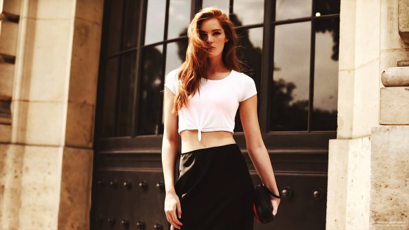 Alexina Graham Model White Shirt 4k