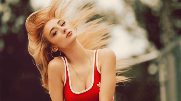 Girl Outdoor Moving Her Hair 4k